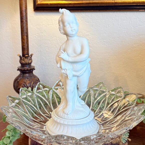 Vintage Andrea by Sadik Porcelain Bisque Putti Figurine - Picture 12 of 15